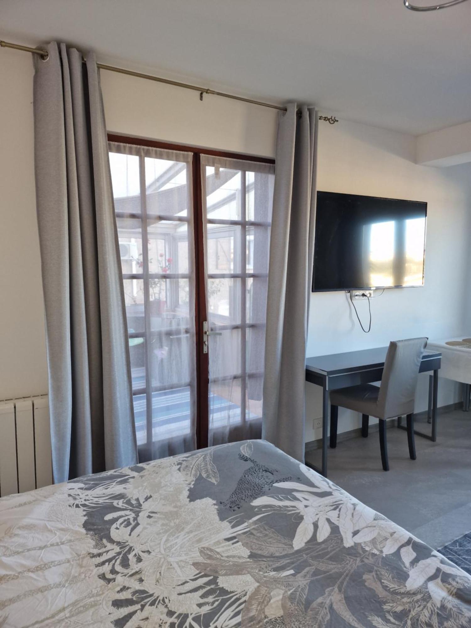 Ravissant Appartement Saint-Raphael Piscine Rom bilde