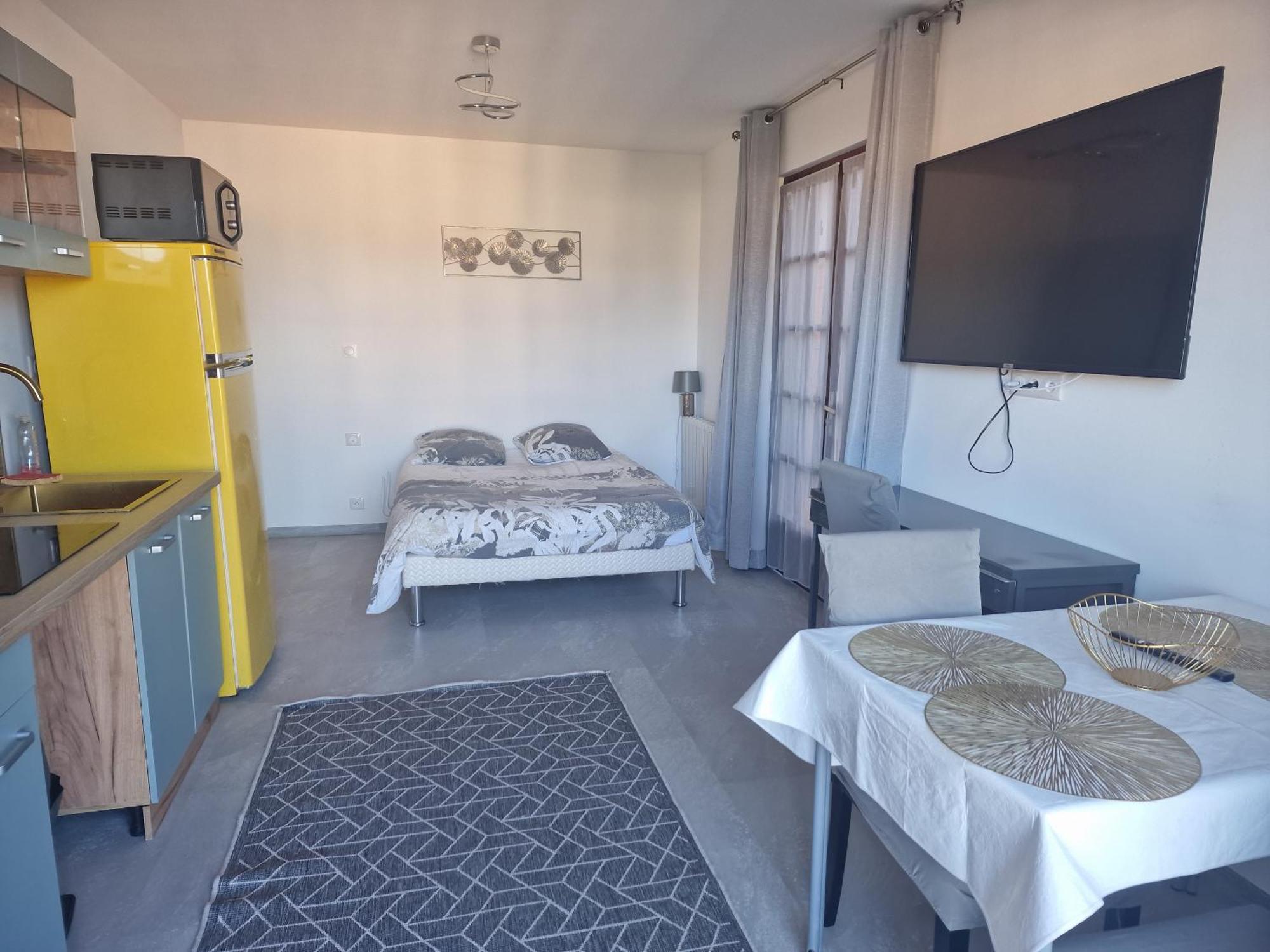 Ravissant Appartement Saint-Raphael Piscine Eksteriør bilde