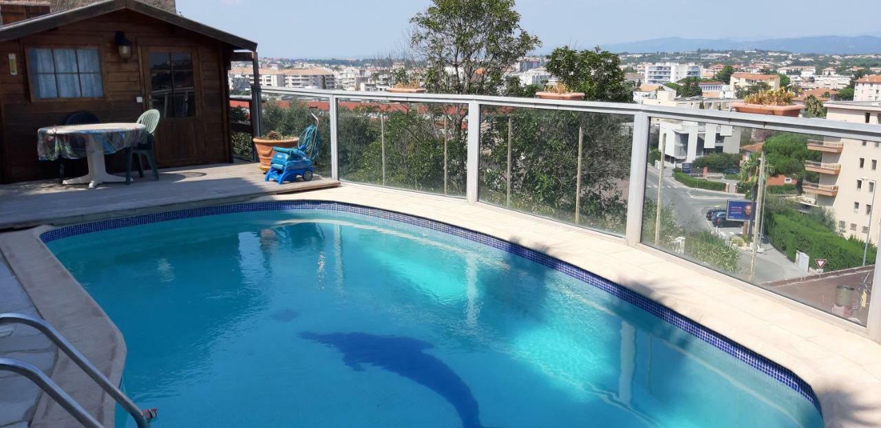 Ravissant Appartement Saint-Raphael Piscine Eksteriør bilde